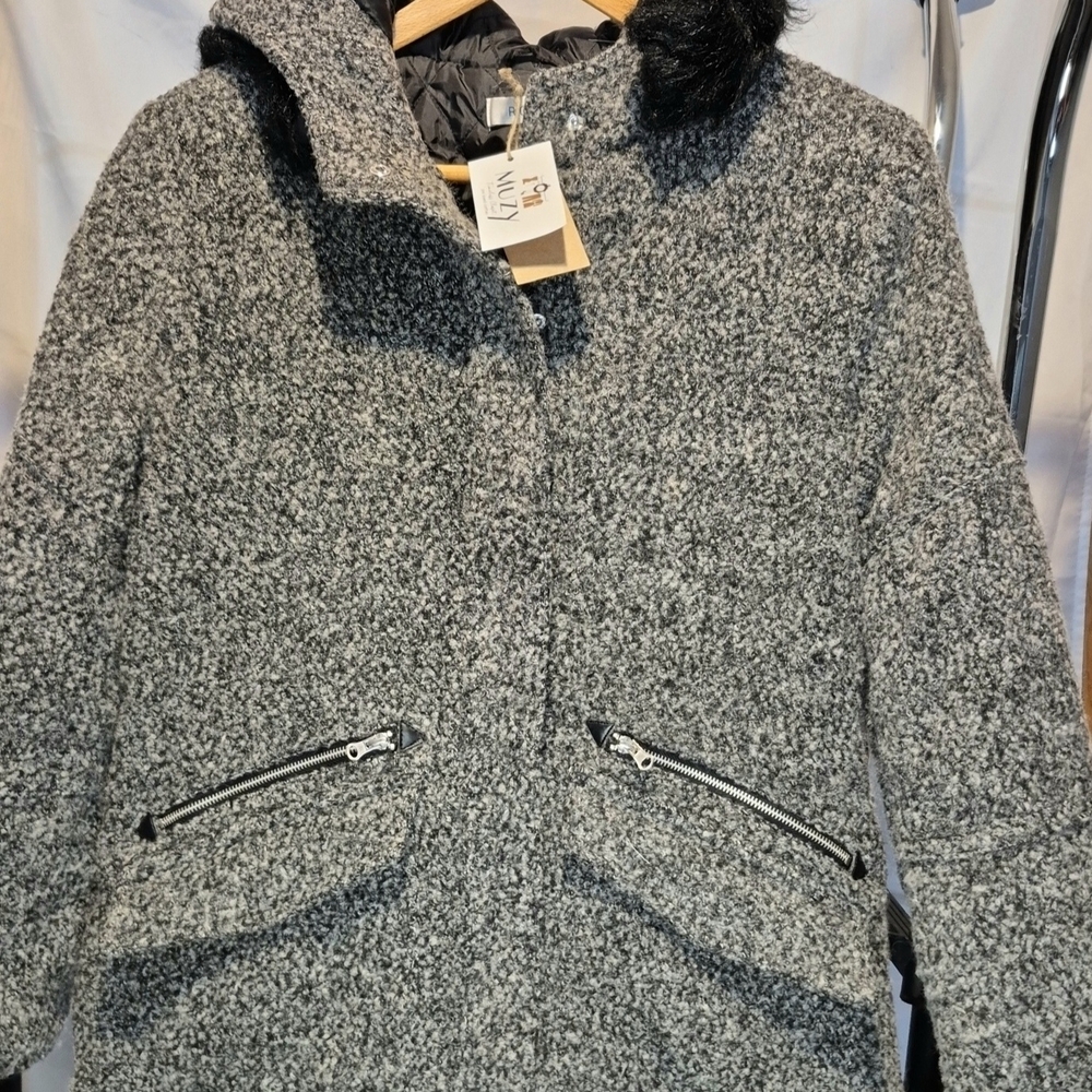 Ricki's Gray Textured Coat with Black Accents